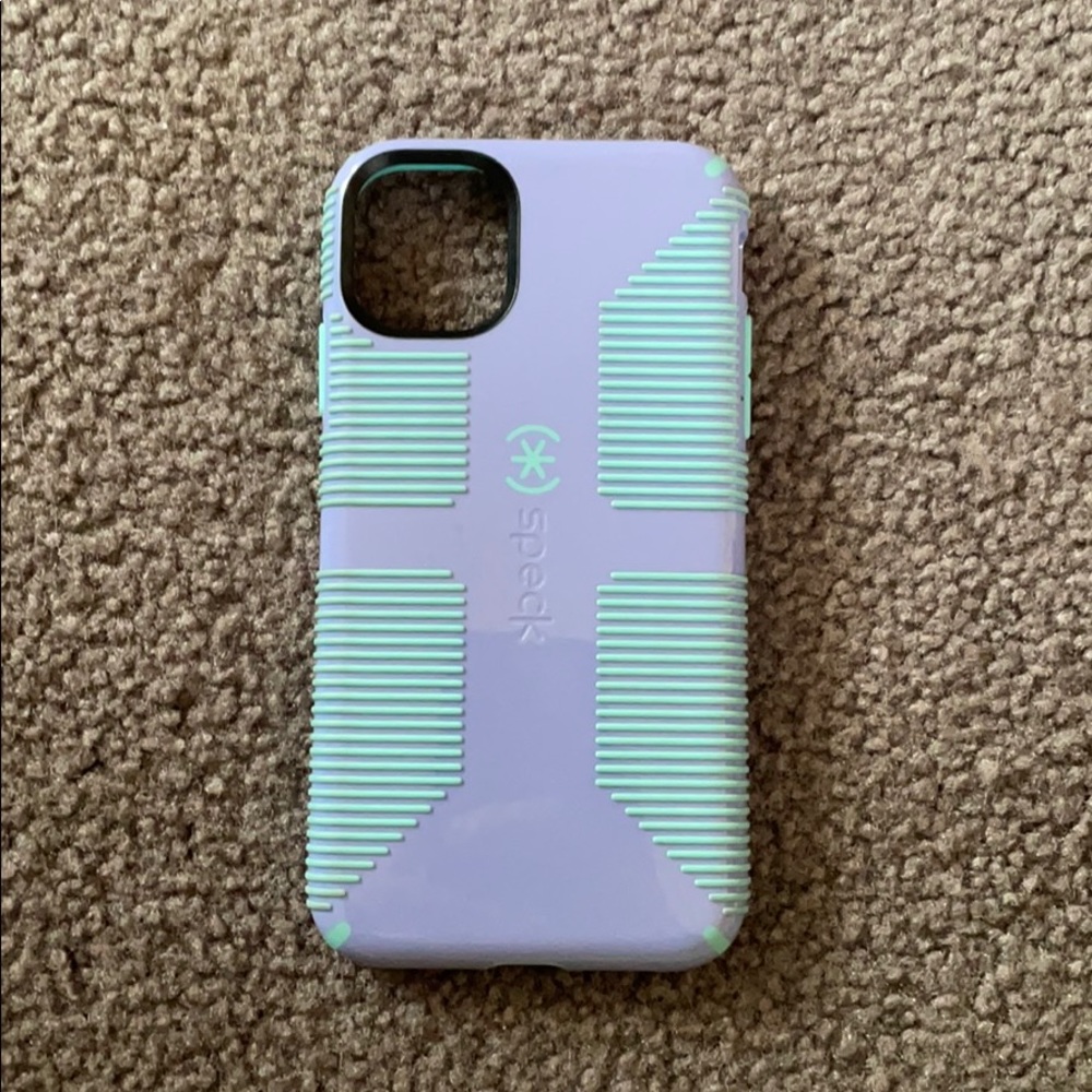 iPhone 11 speck case